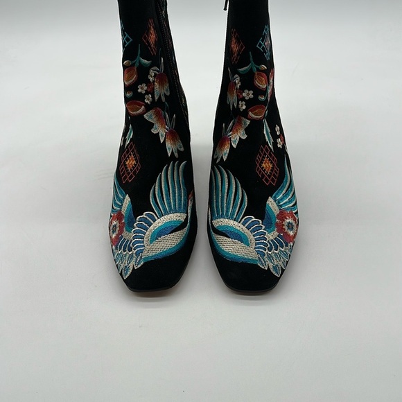 NEW JOHNNY WAS EMBROIDERED Boho Chic Devine Bootie Ankle Boots 40 M $348 - Picture 3 of 13